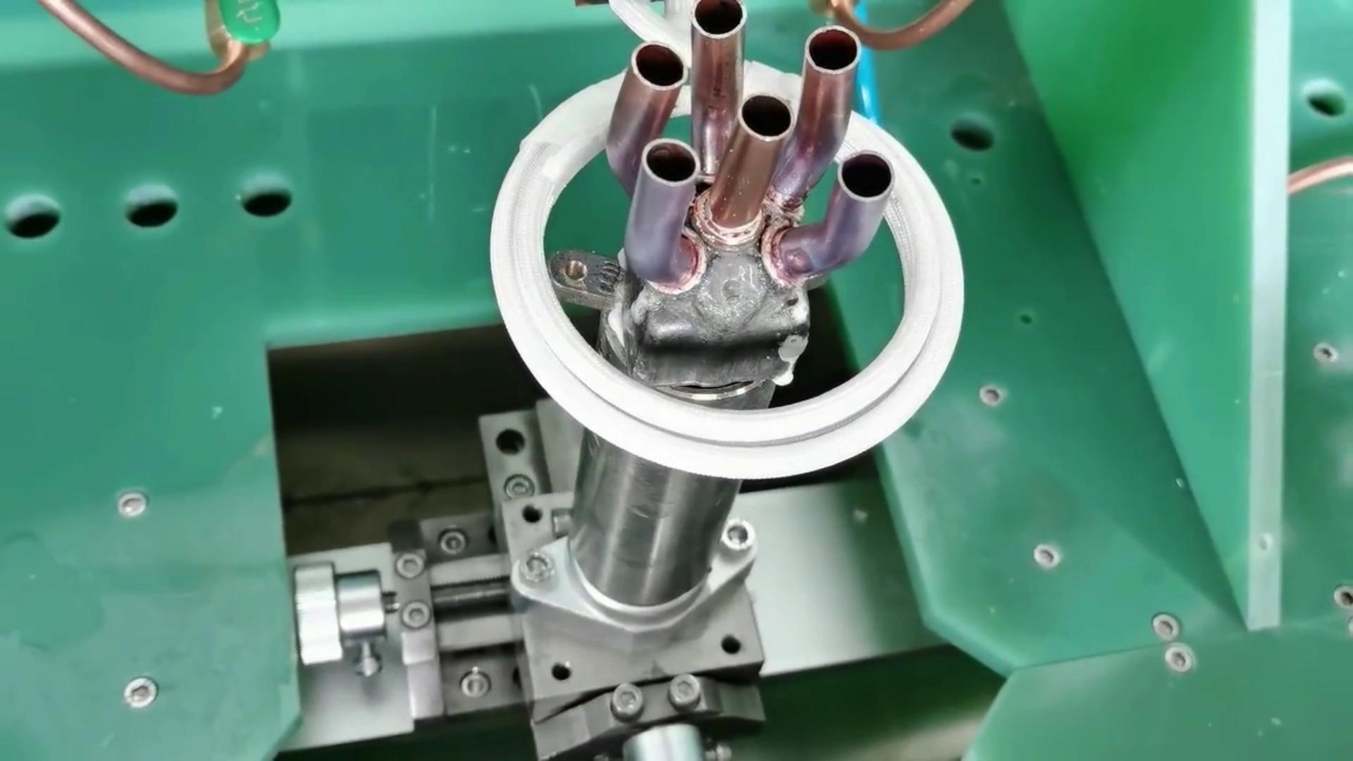 高频感应钎焊机 同样适合焊接复杂而又不规则铜铝管焊接
